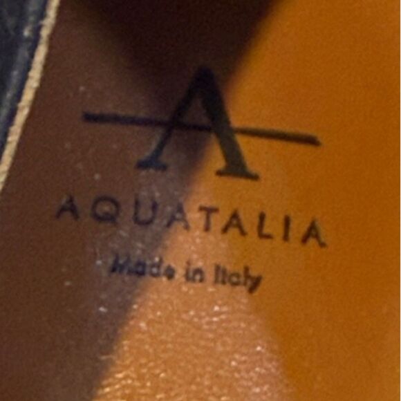 Aquatalia Navy Suede Pointed-Toe Pumps 9.5 Italian Weatherproof NWOB New - Picture 3 of 6